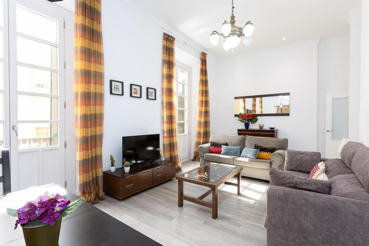 Julieta Historical Apartment By AlohaMálaga Extérieur photo